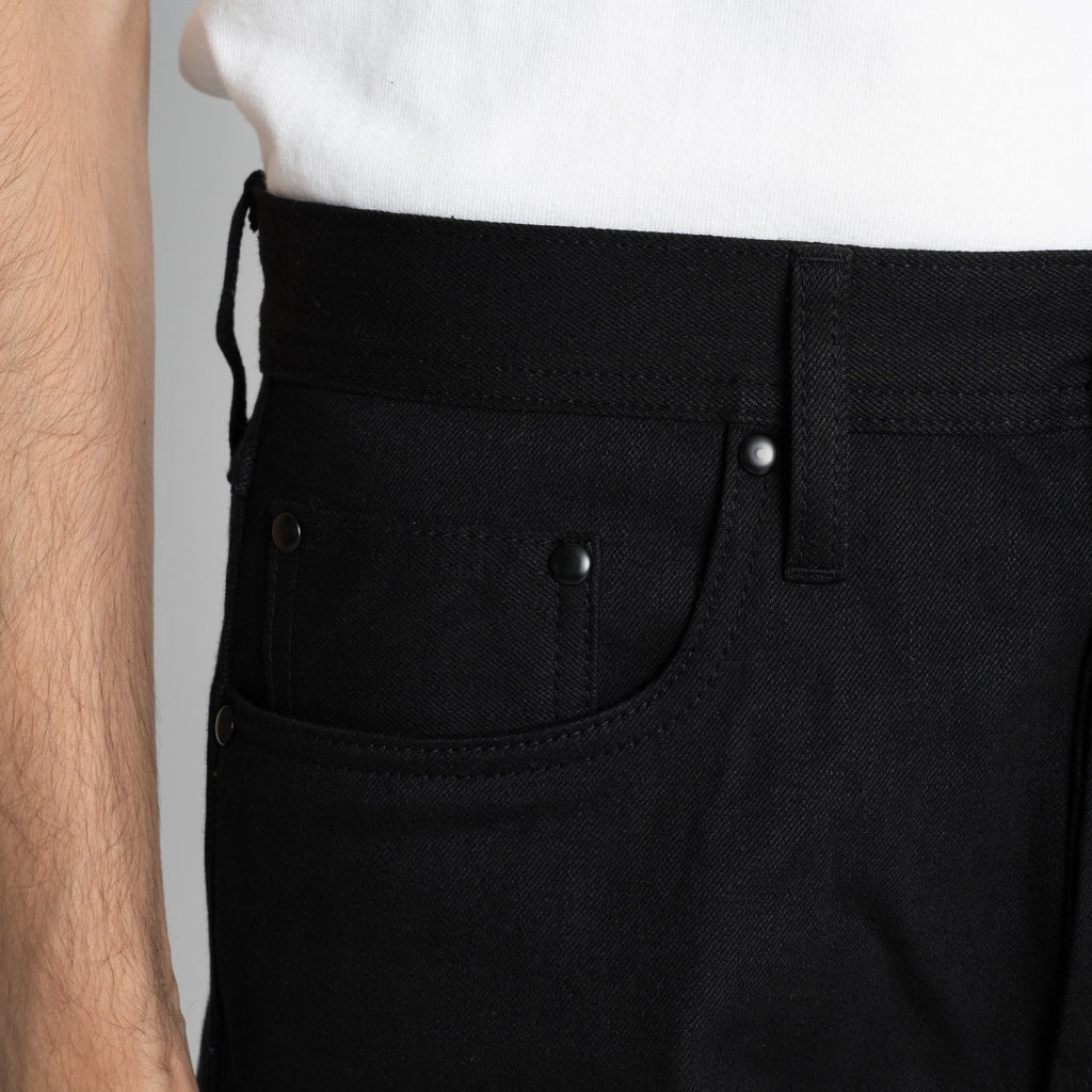 UB844 Relaxed Straight Fit - 11oz Black Stretch Selvedge