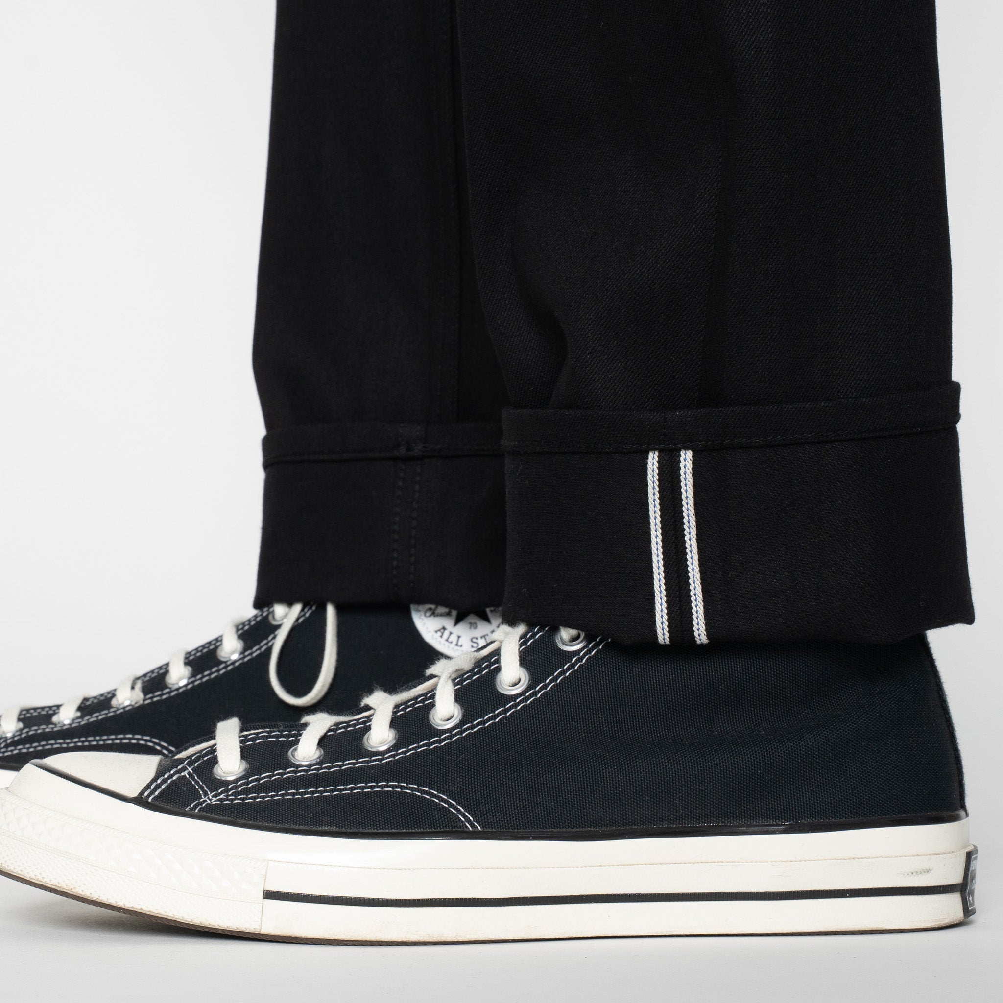 UB844 Relaxed Straight Fit - 11oz Black Stretch Selvedge