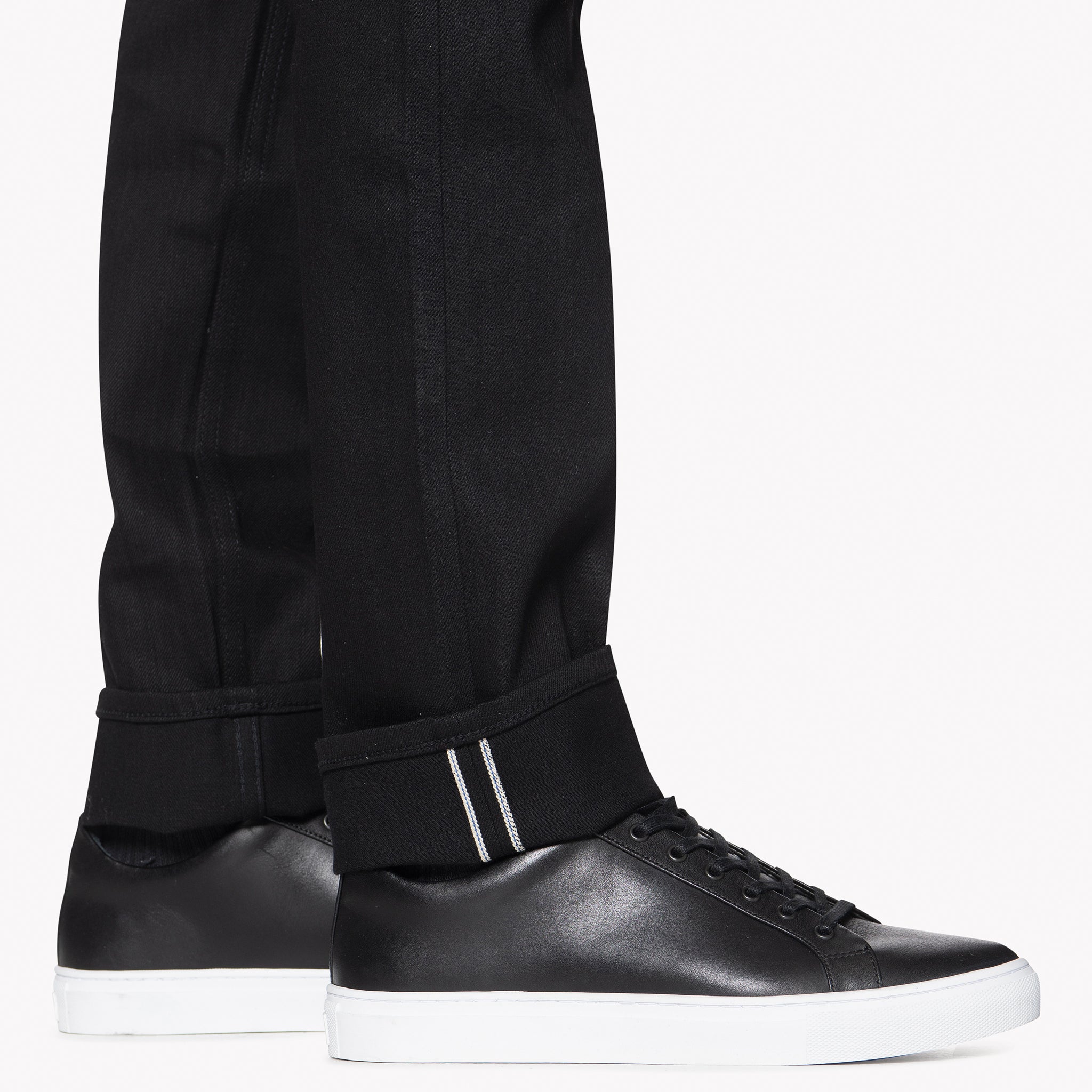 UB144 Skinny Fit 11oz Solid Black Stretch Selvedge Denim | The Unbranded Brand