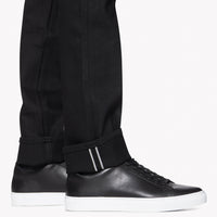 UB144 Skinny Fit 11oz Solid Black Stretch Selvedge Denim | The Unbranded Brand