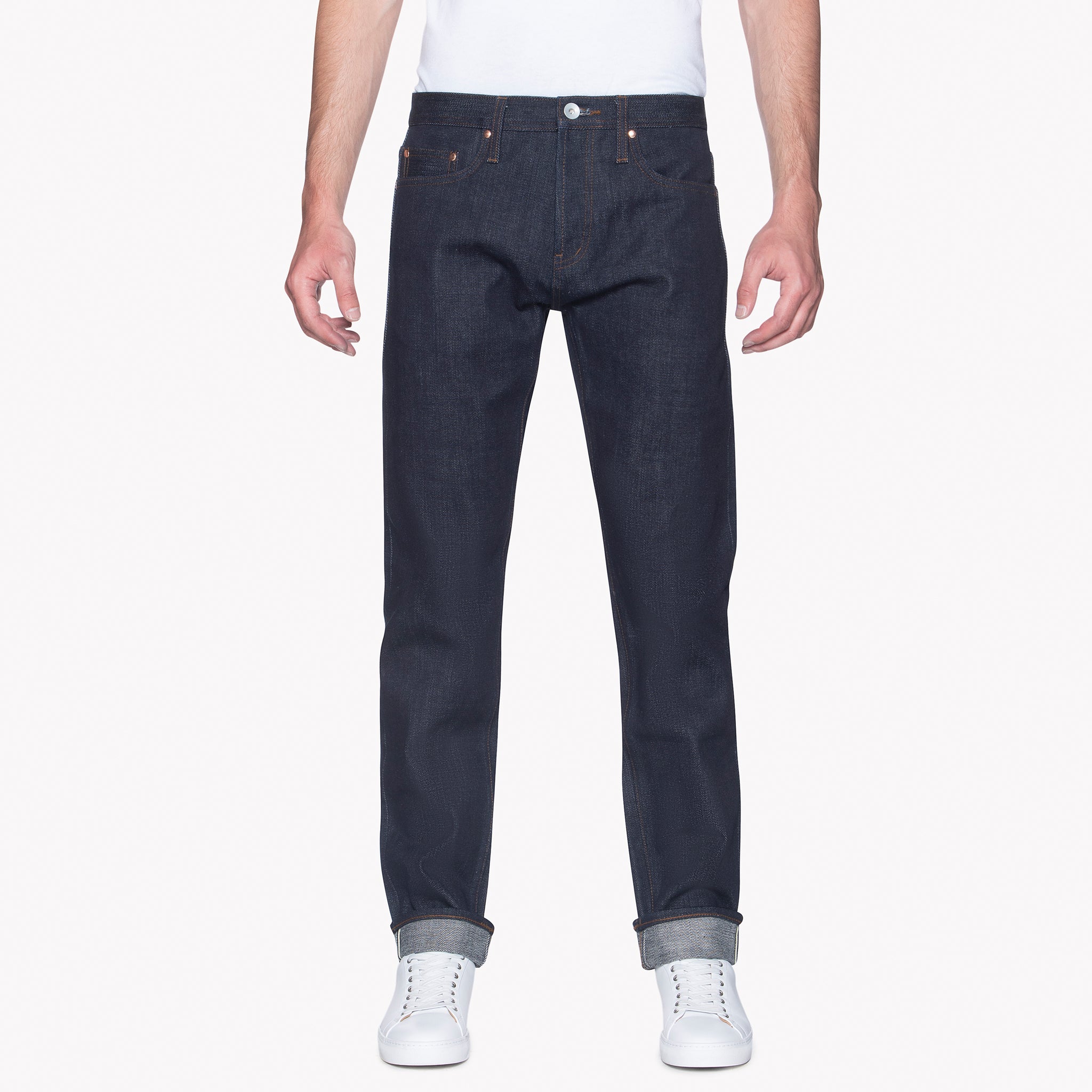 UB221 Tapered Fit 21oz Heavyweight Indigo Selvedge Denim | The Unbranded Brand