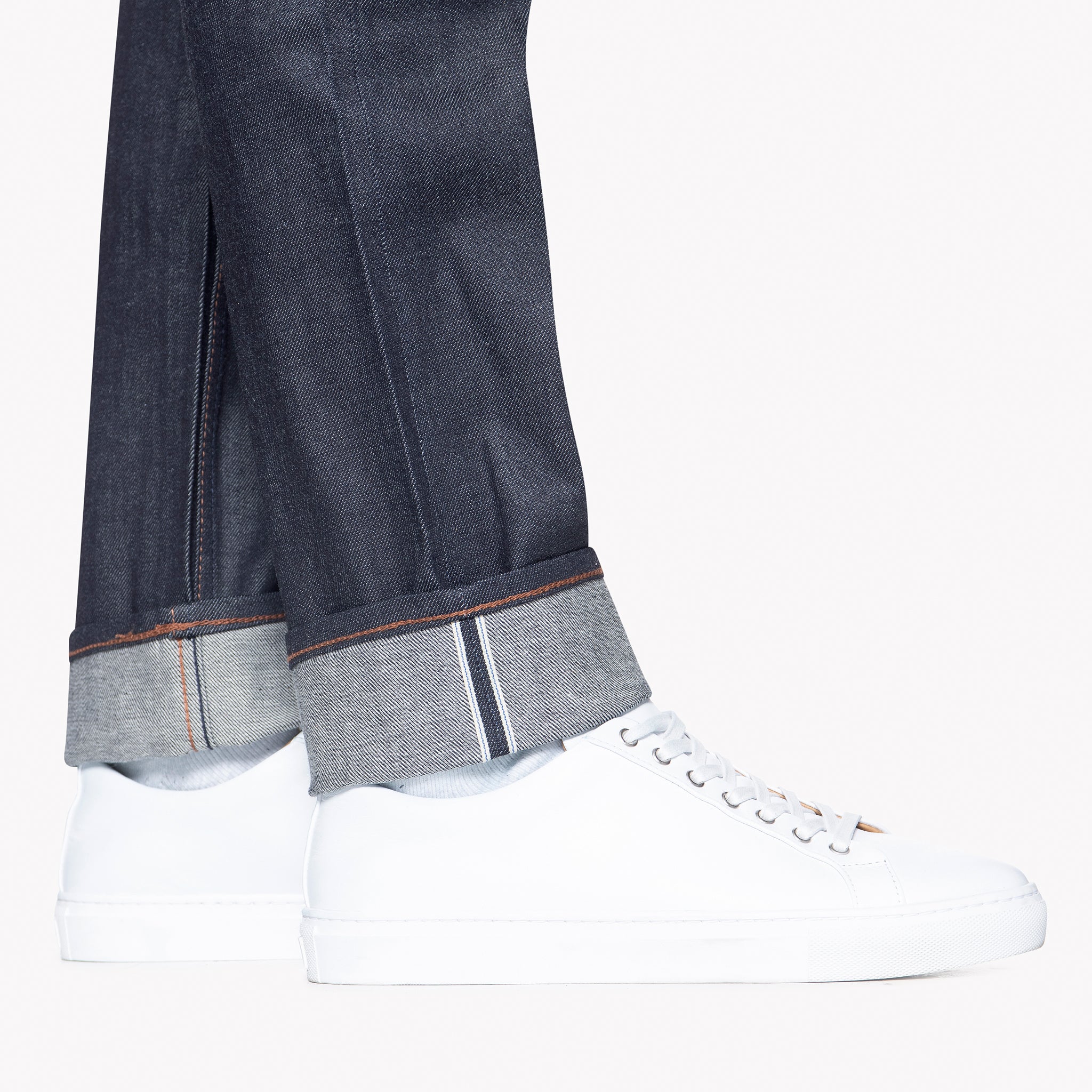 UB222 Tapered Fit 11oz Indigo Stretch Selvedge Denim | The Unbranded Brand