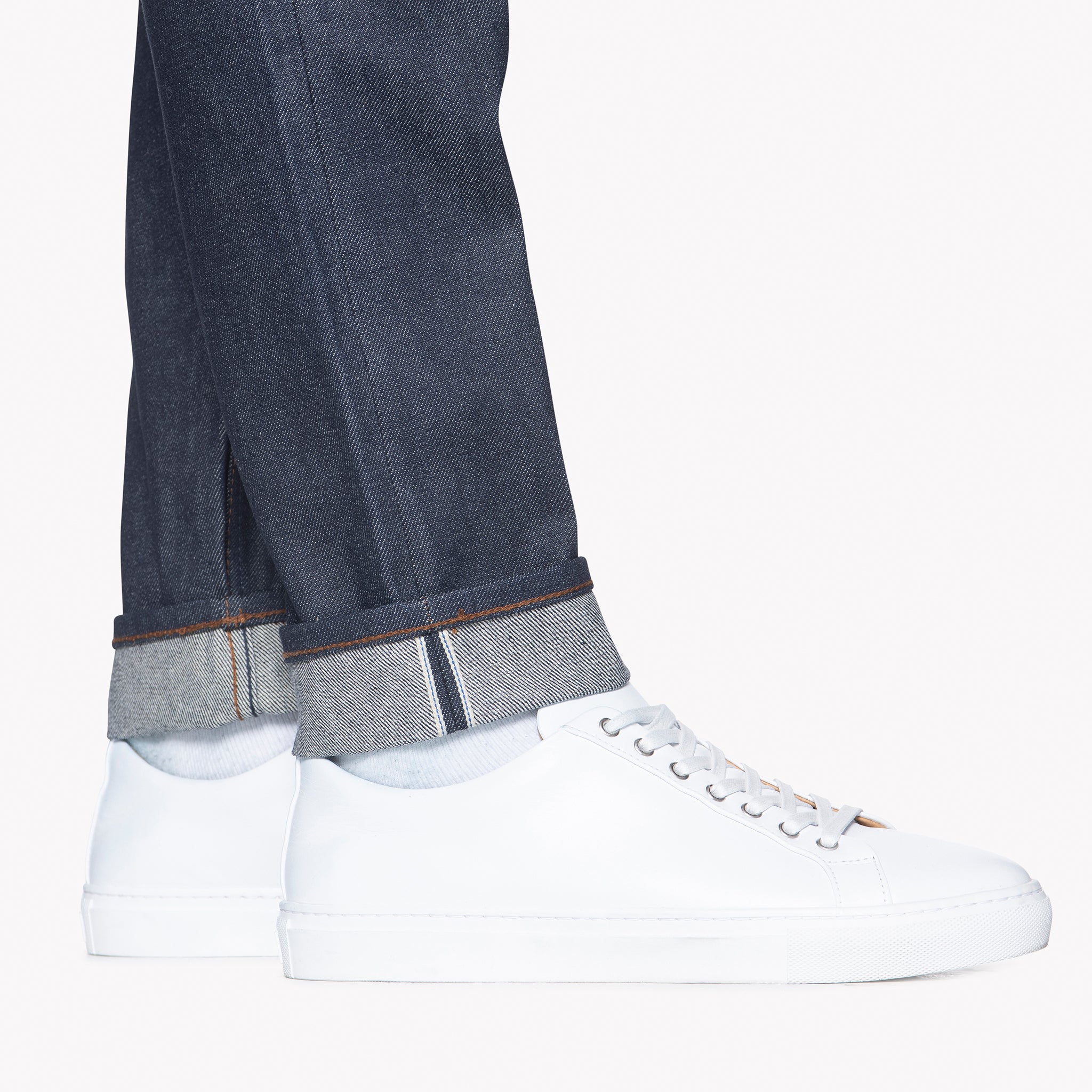 UB601 Relaxed Tapered Fit 14.5oz Indigo Selvedge Denim | The Unbranded Brand